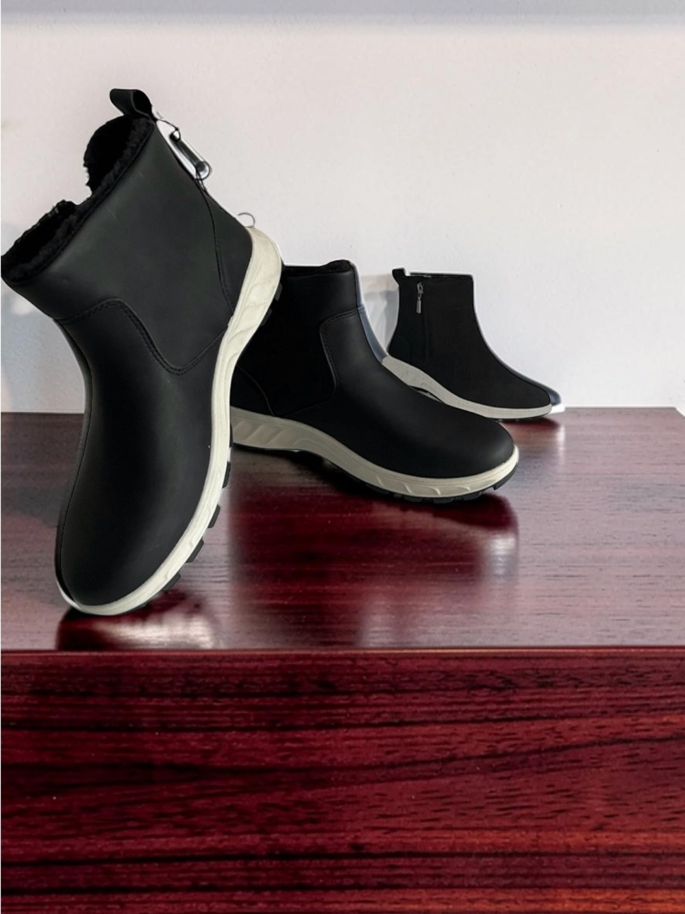 Khombu Sienna Women’s Size 6 Black All Weather Memory Foam Ankle Boots NIB - Picture 9 of 12